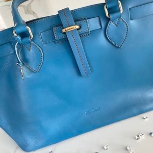 💕Dooney & Bourke Large Tote💕